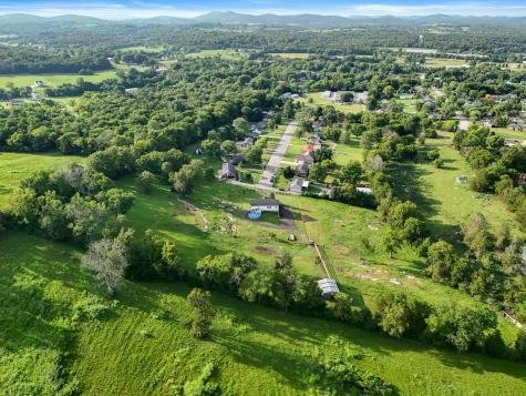 125 Hillwood Acres Alexandria TN 37012