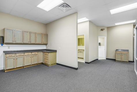112 W Lauderdale Street Tullahoma TN 37388