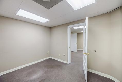 112 W Lauderdale Street Tullahoma TN 37388