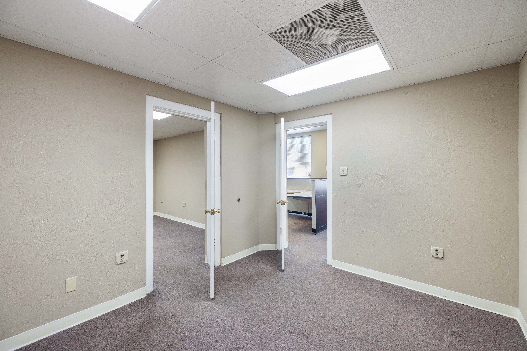 112 W Lauderdale Street Tullahoma TN 37388
