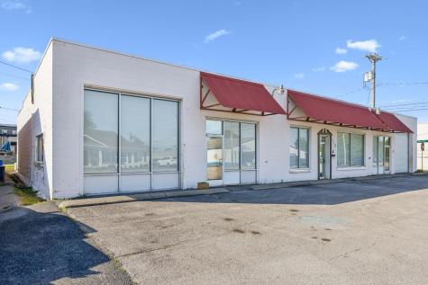 112 W Lauderdale Street Tullahoma TN 37388
