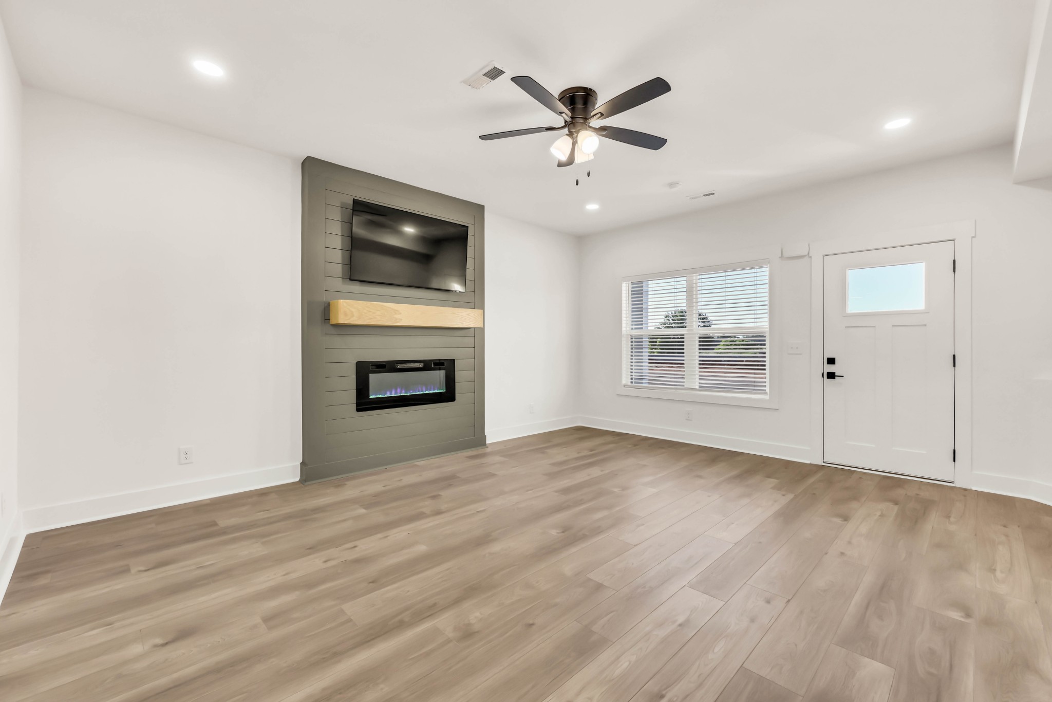 344 Front Ridge Circle Clarksville TN 37040