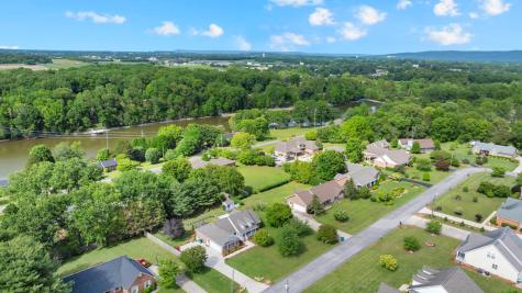 240 Brandi Circle Winchester TN 37398
