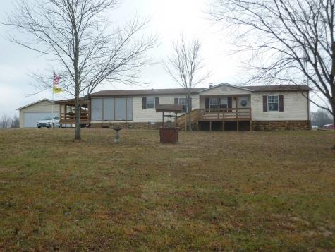 1852 Spring Creek Road Lafayette TN 37083