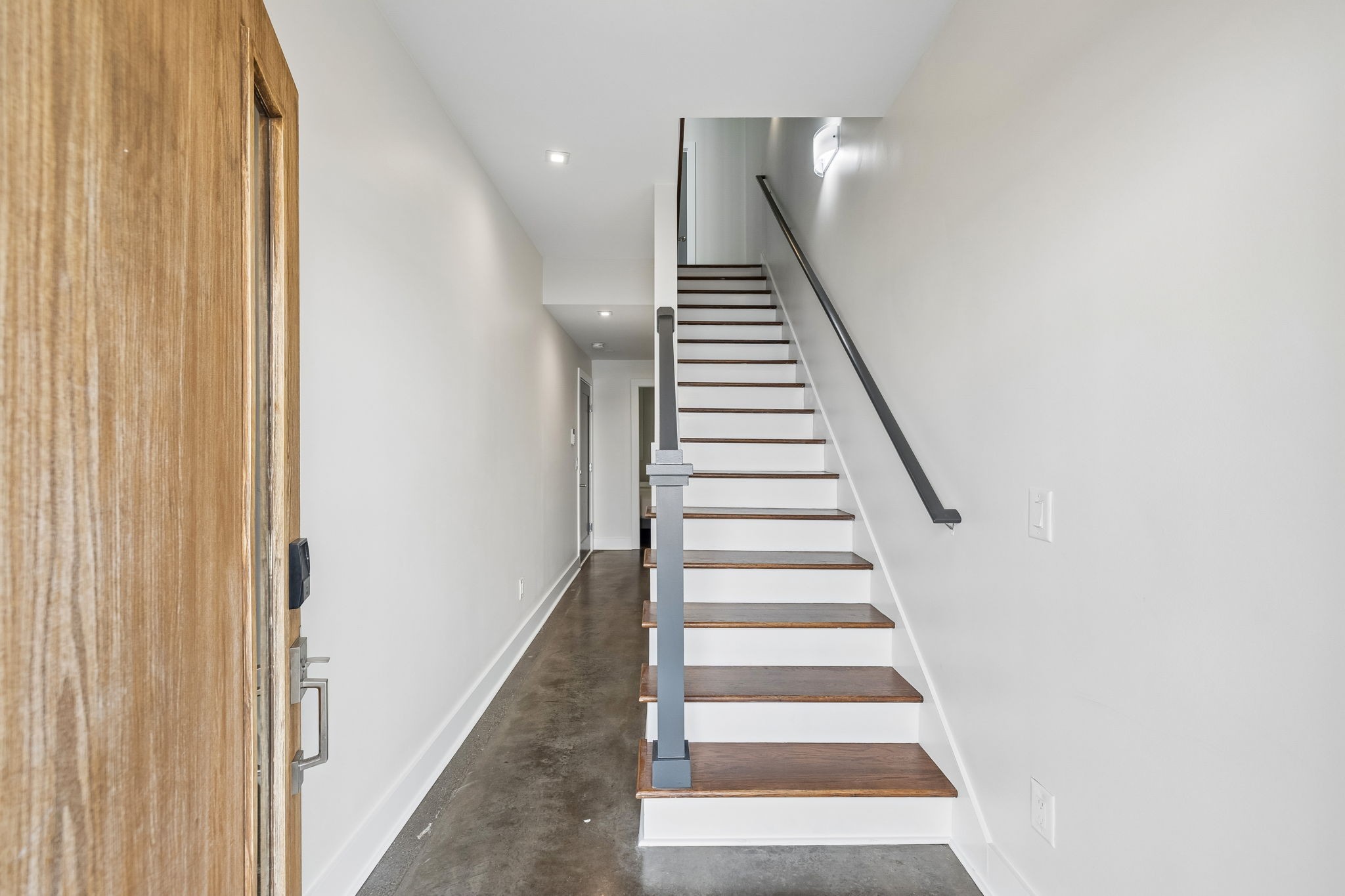 2106 9th Ave, N Nashville TN 37208
