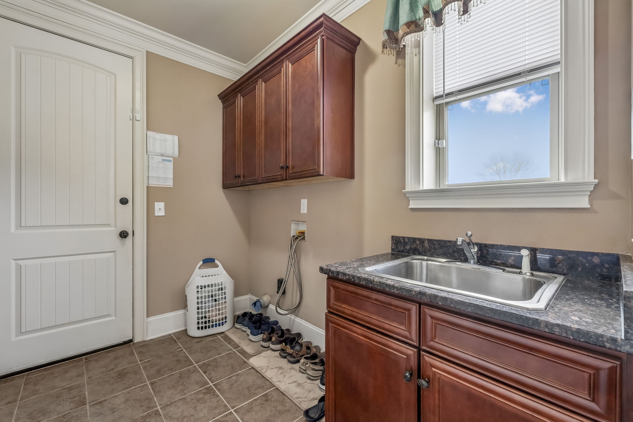1638 Kelvington Boulevard Gallatin TN 37066
