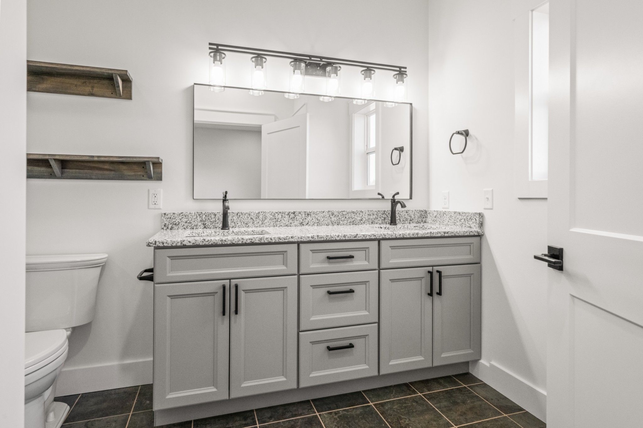 9345 Fox Hill Road Baxter TN 38544