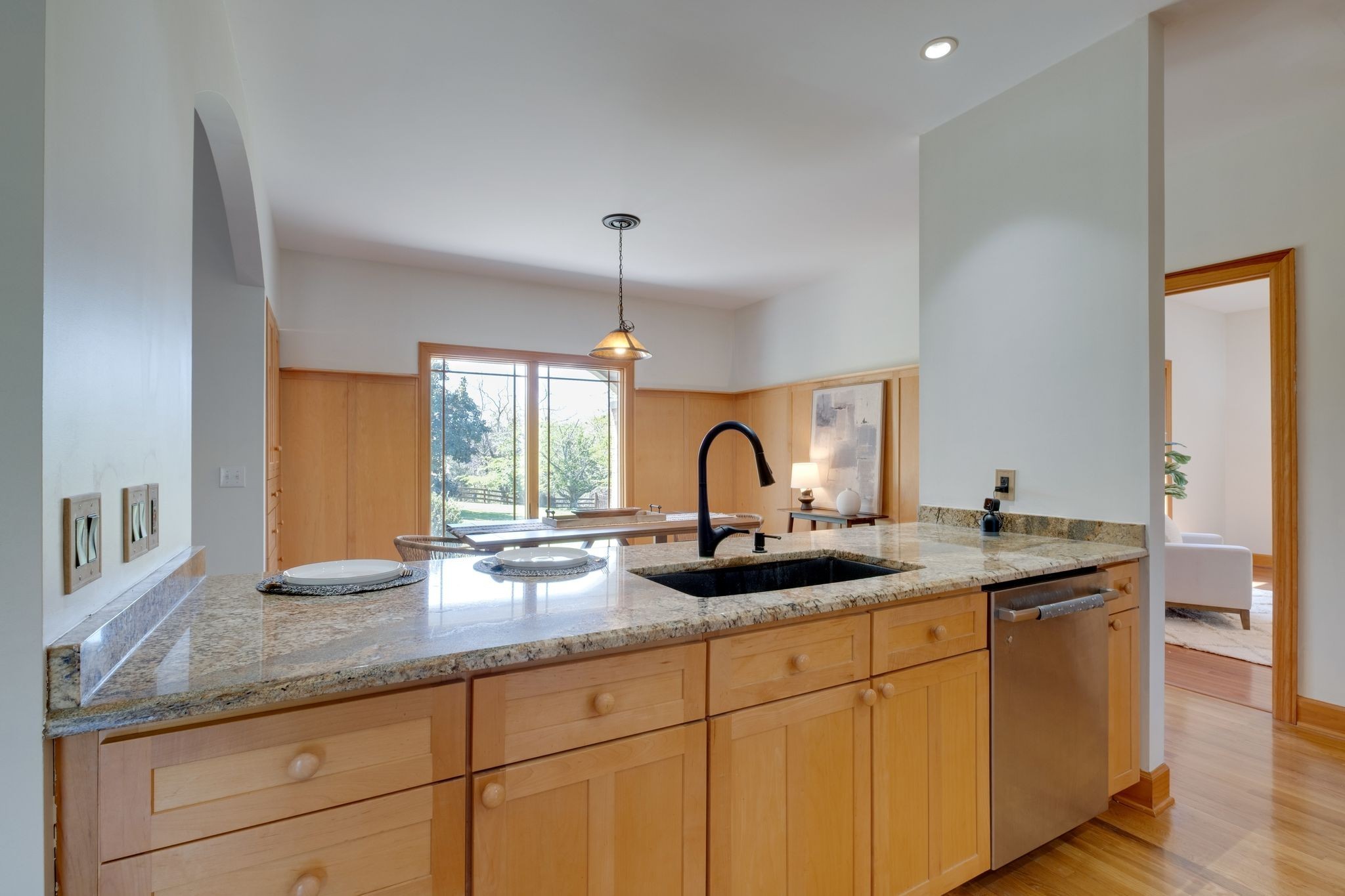 1249 White Road Bon Aqua TN 37025