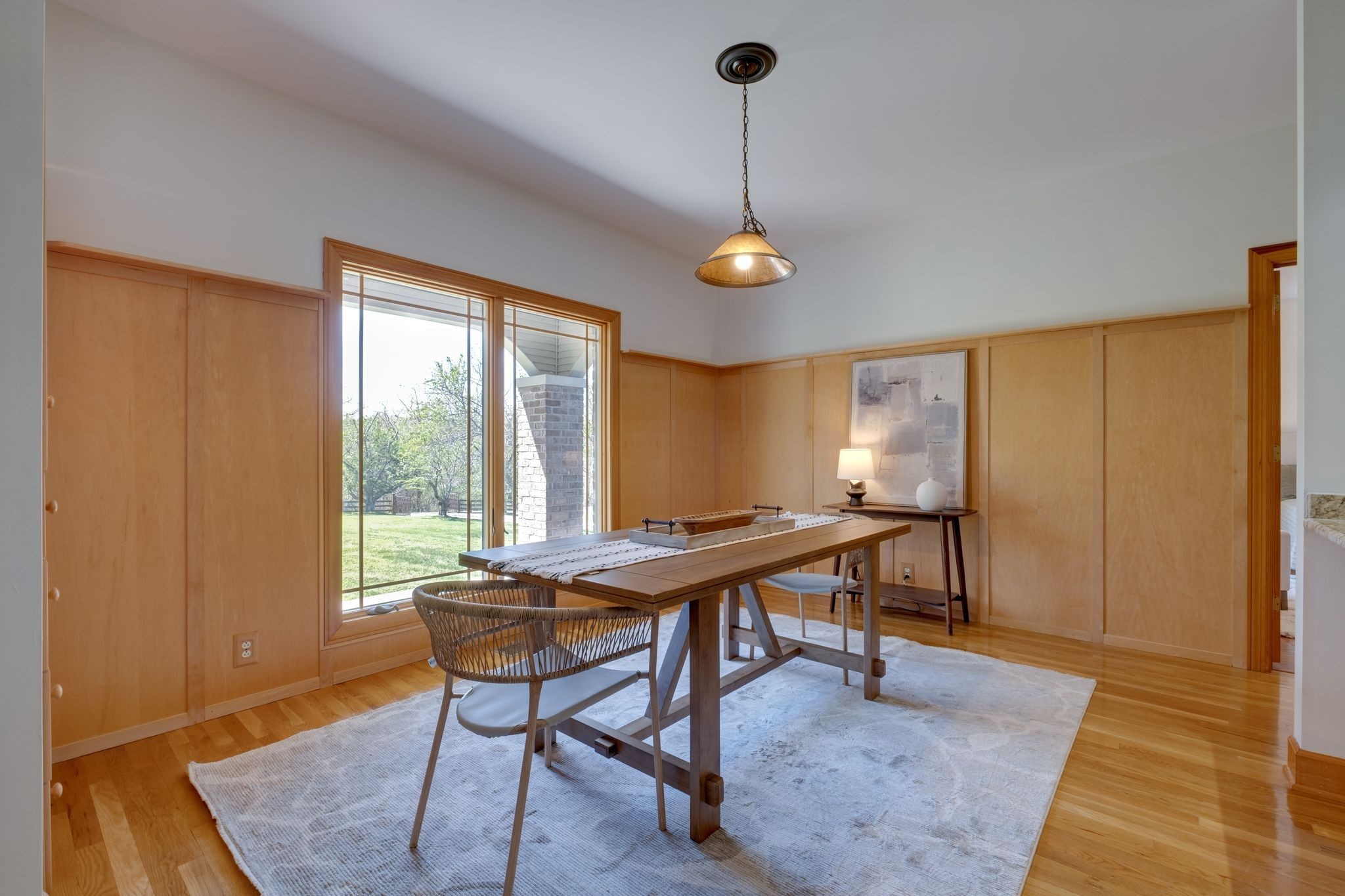 1249 White Road Bon Aqua TN 37025