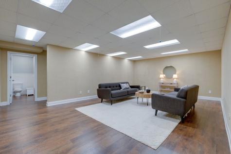 1249 White Road Bon Aqua TN 37025
