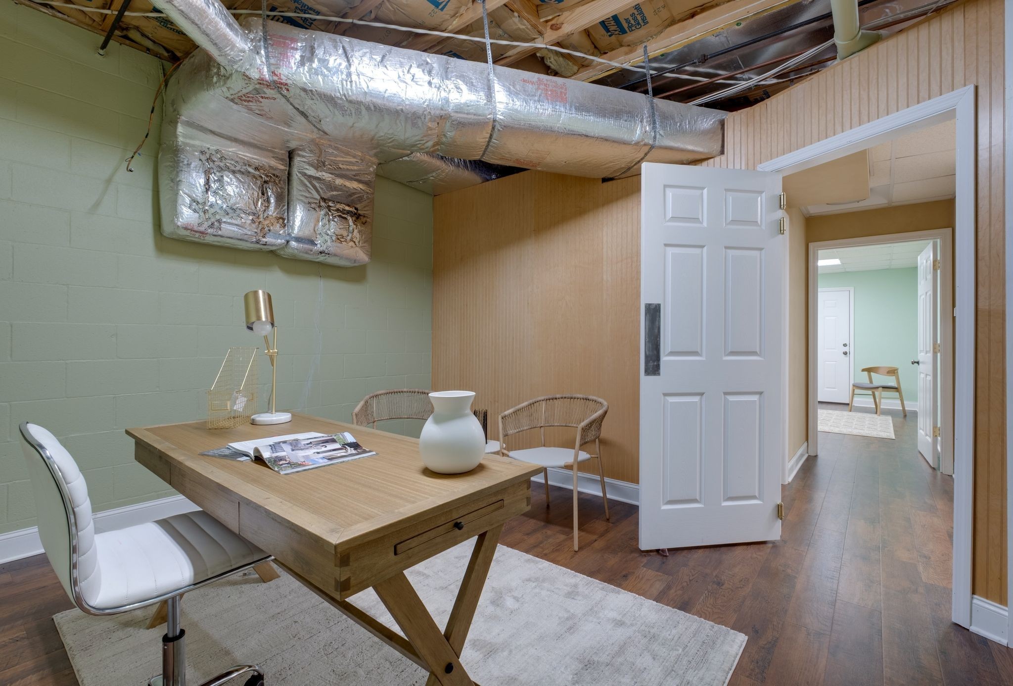 1249 White Road Bon Aqua TN 37025