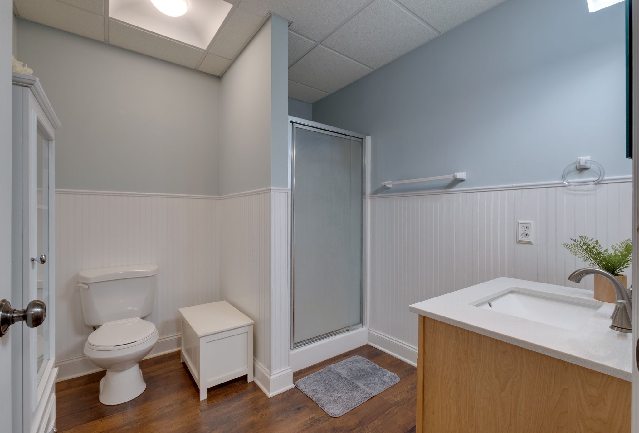 1249 White Road Bon Aqua TN 37025