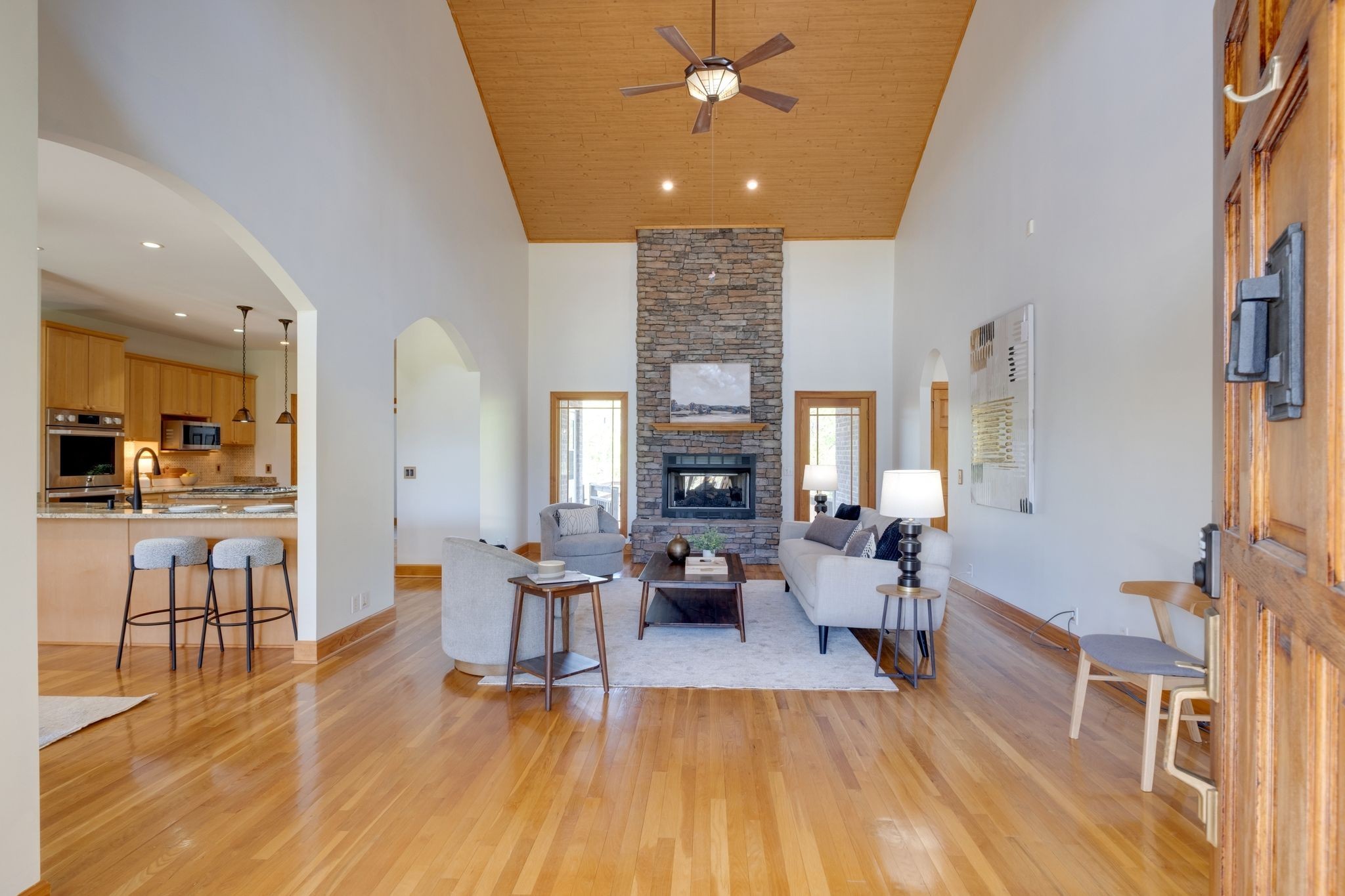 1249 White Road Bon Aqua TN 37025
