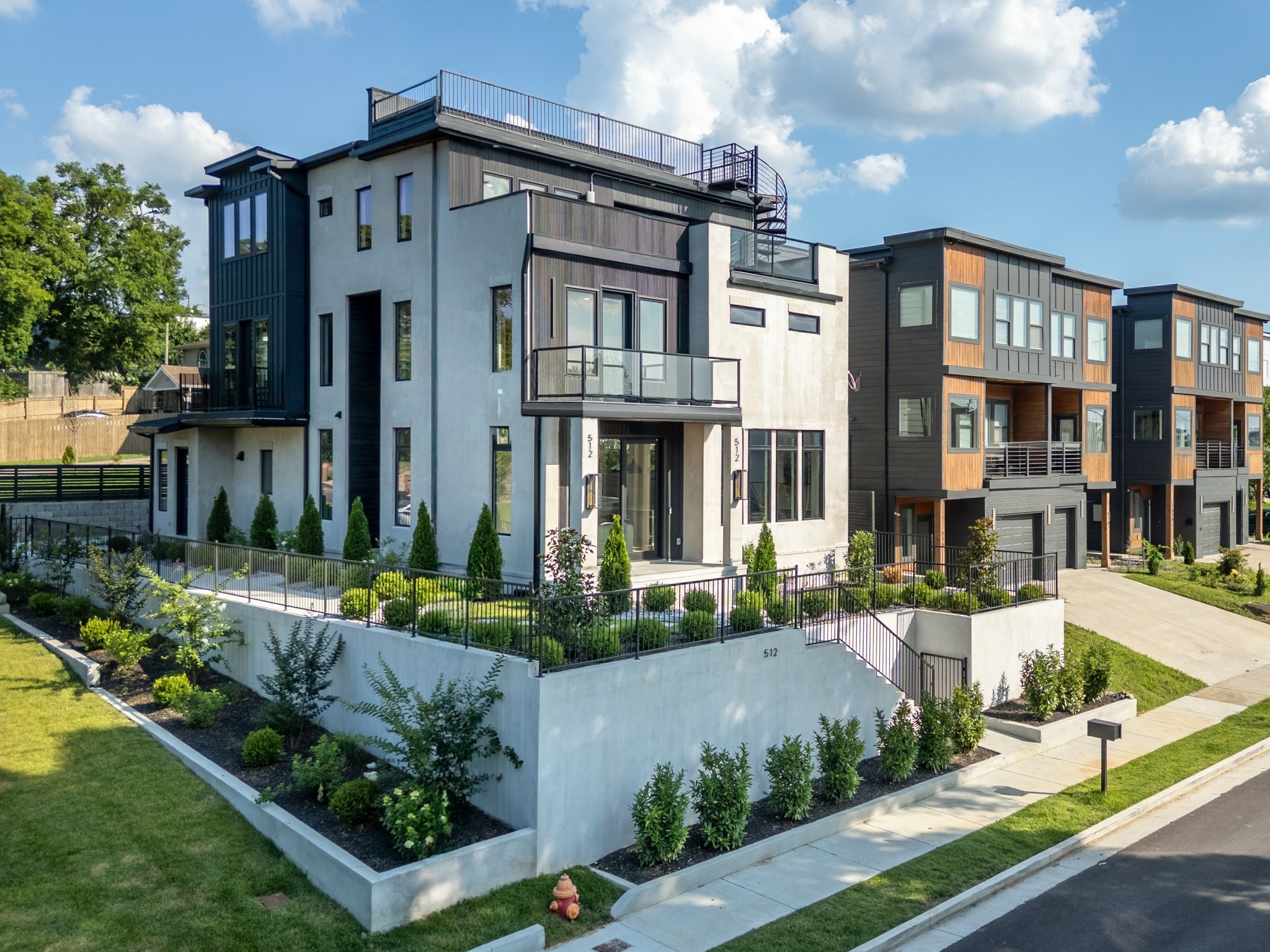 512 Weakley Avenue Nashville TN 37207