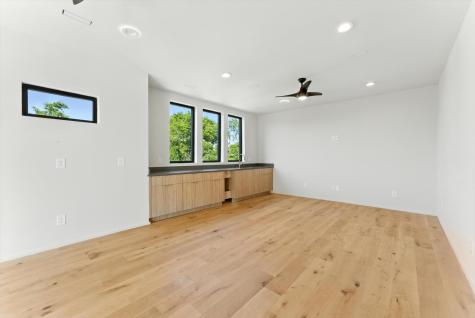 512 Weakley Avenue Nashville TN 37207