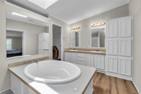 369 Canoe Branch Road Castalian Springs TN 37031
