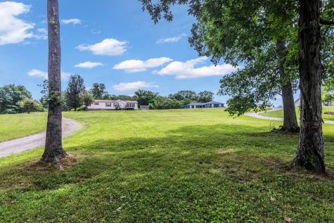 369 Canoe Branch Road Castalian Springs TN 37031