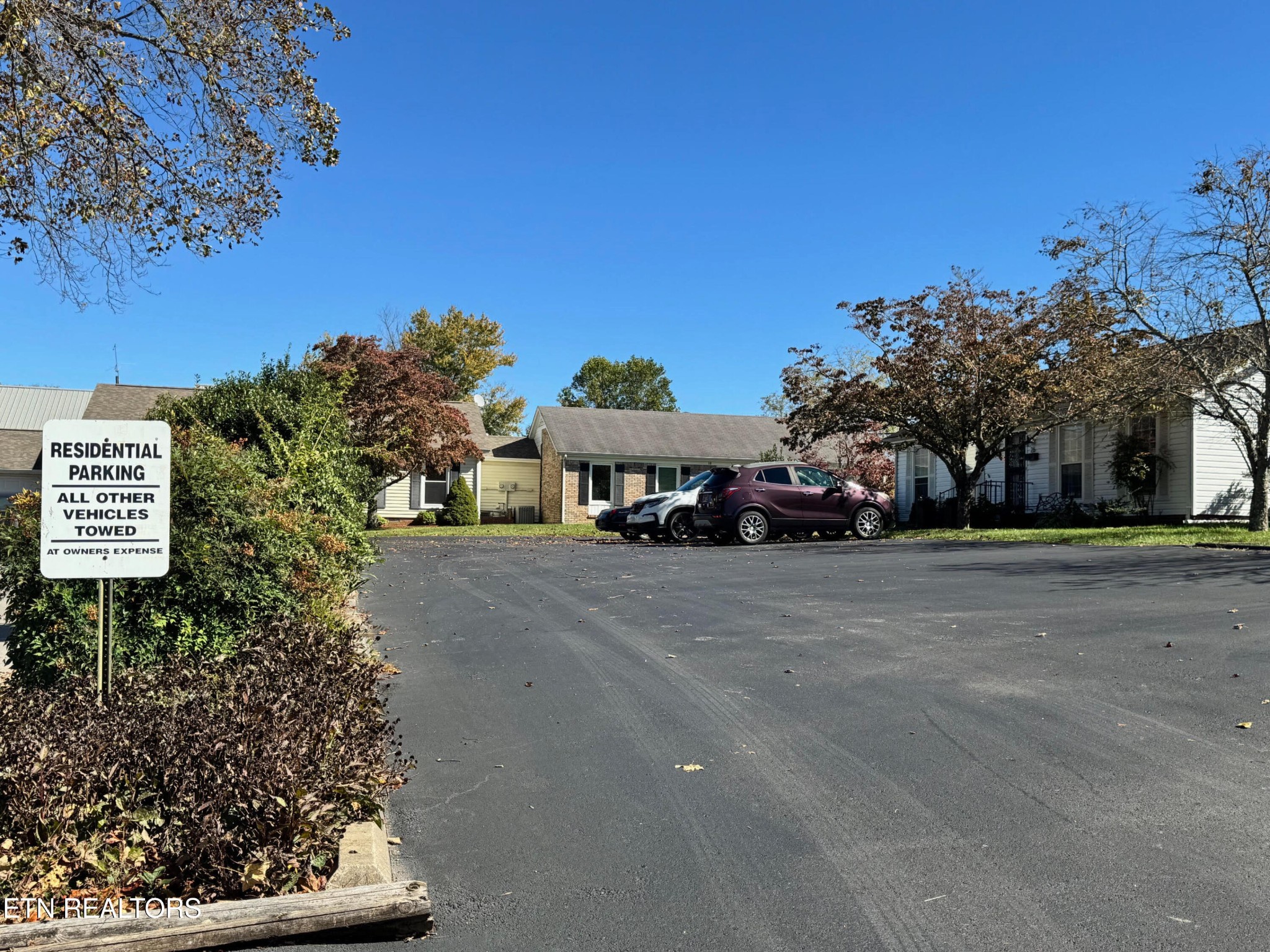 34 Hampton Square Crossville TN 38555