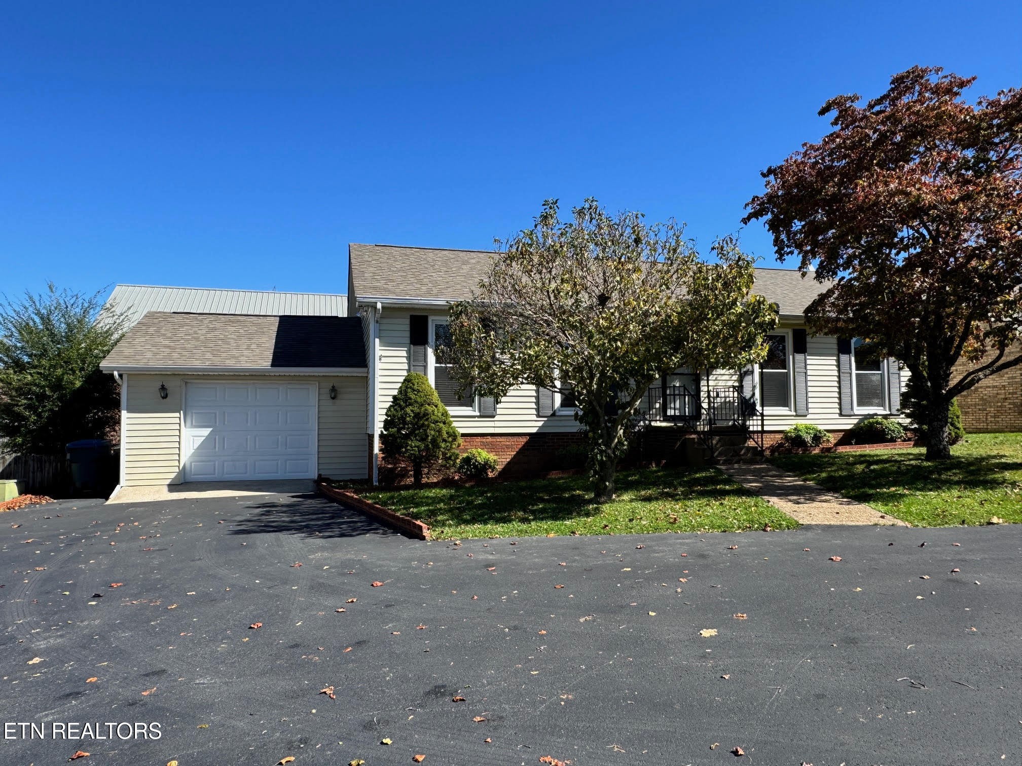 34 Hampton Square Crossville TN 38555