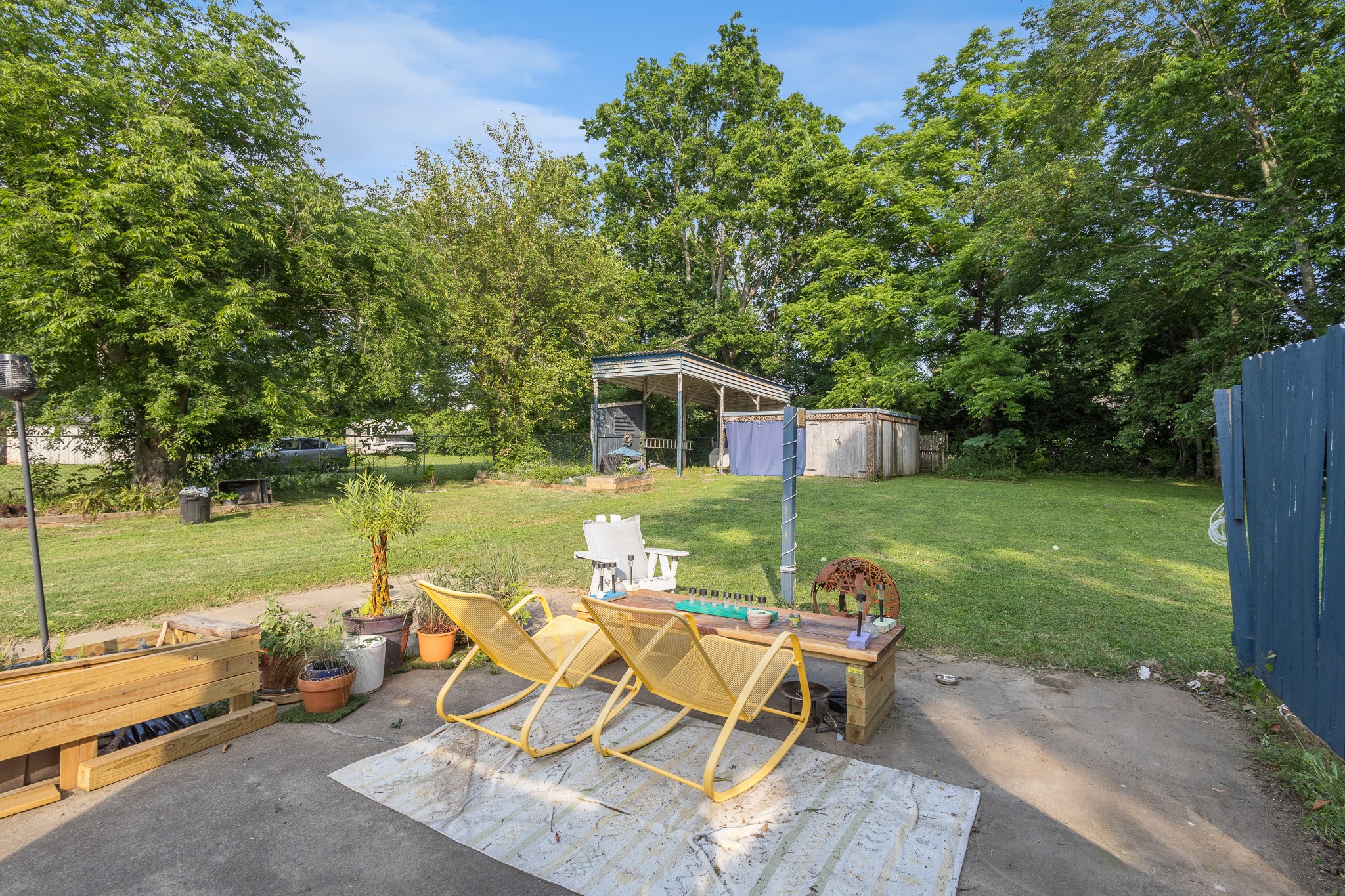 1812 Elizabeth Road Nashville TN 37218