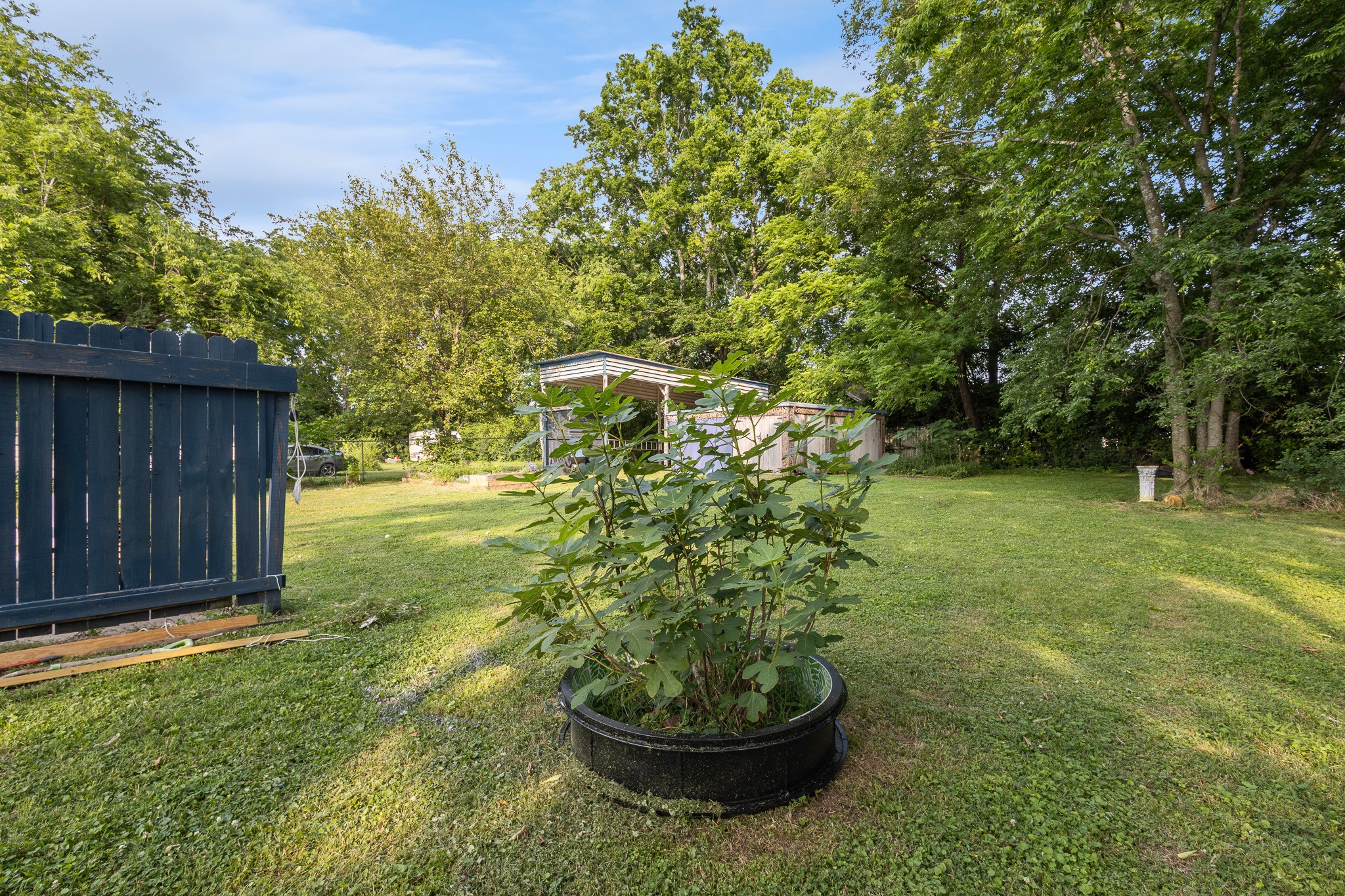1812 Elizabeth Road Nashville TN 37218