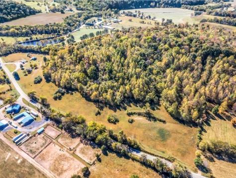 13581 Campbellsville Road Lynnville TN 38472