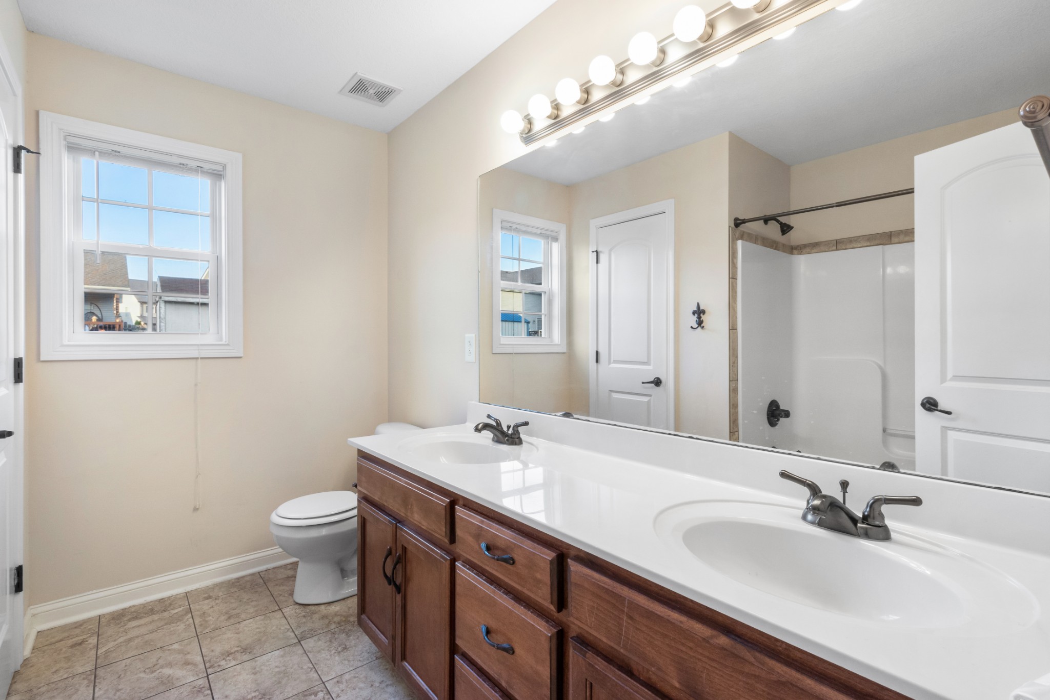 1389 Bruceton Drive Clarksville TN 37042