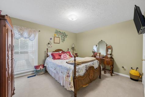 1400 Pitty Pat Road Clarksville TN 37042