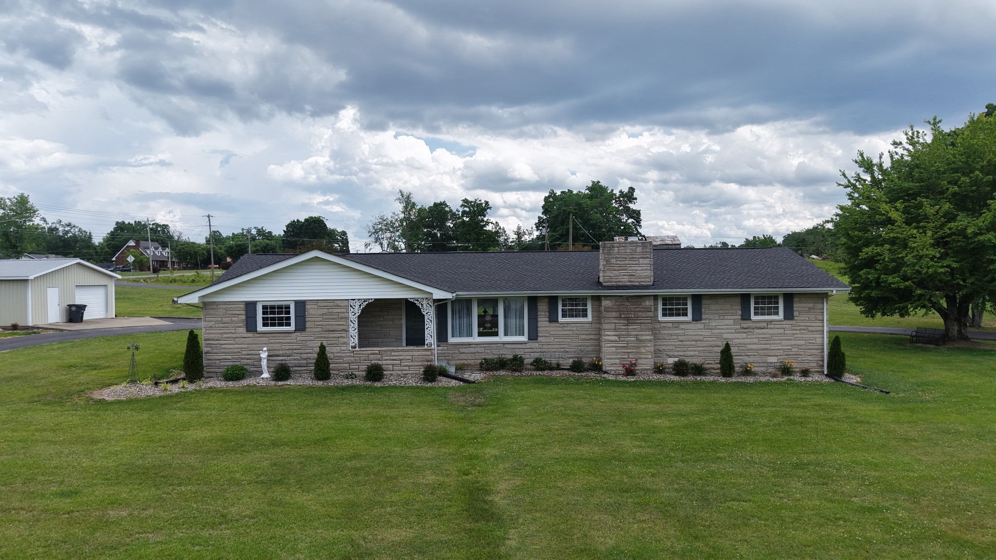 1406 Ellington Drive Lafayette TN 37083