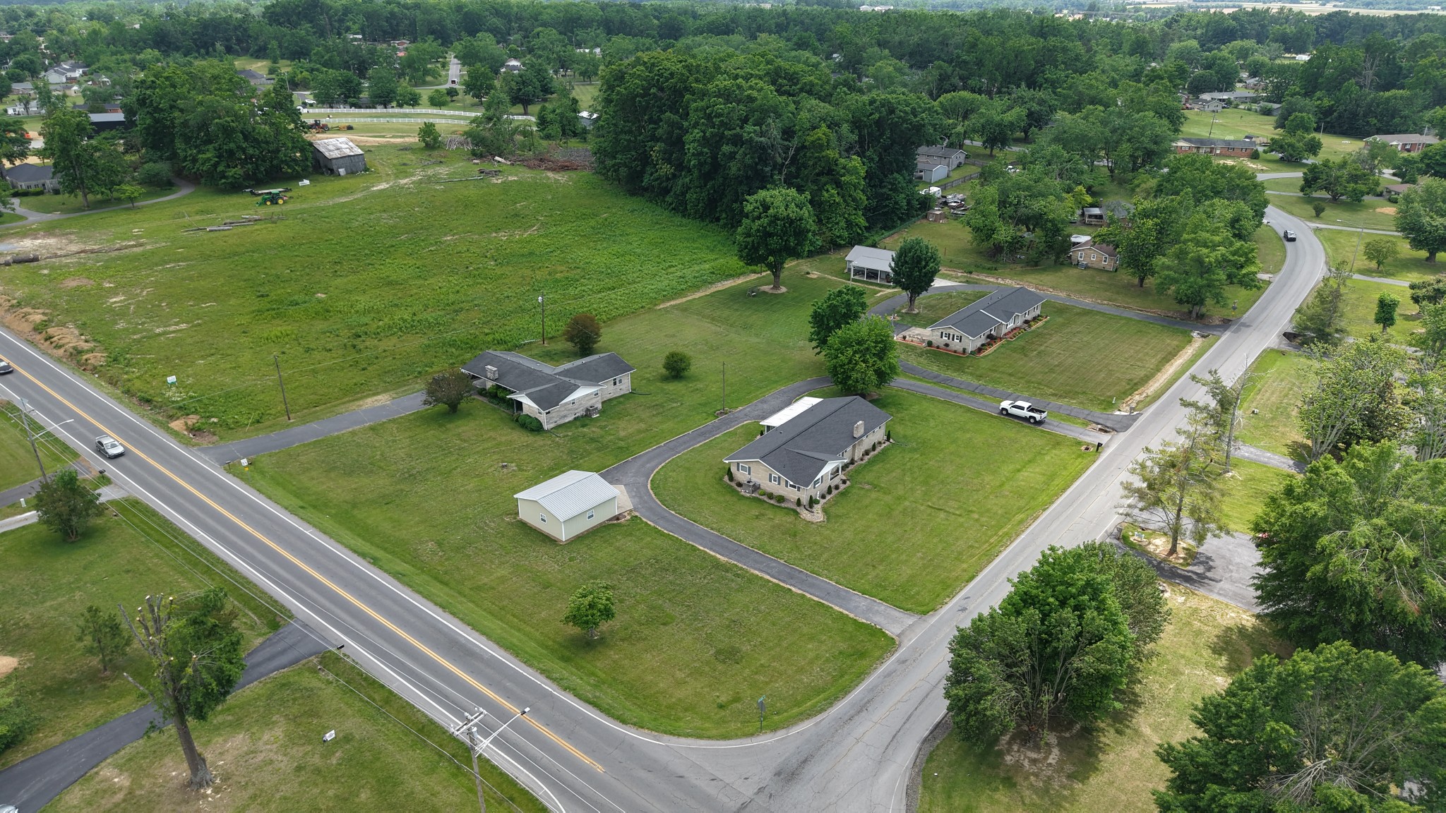 1406 Ellington Drive Lafayette TN 37083