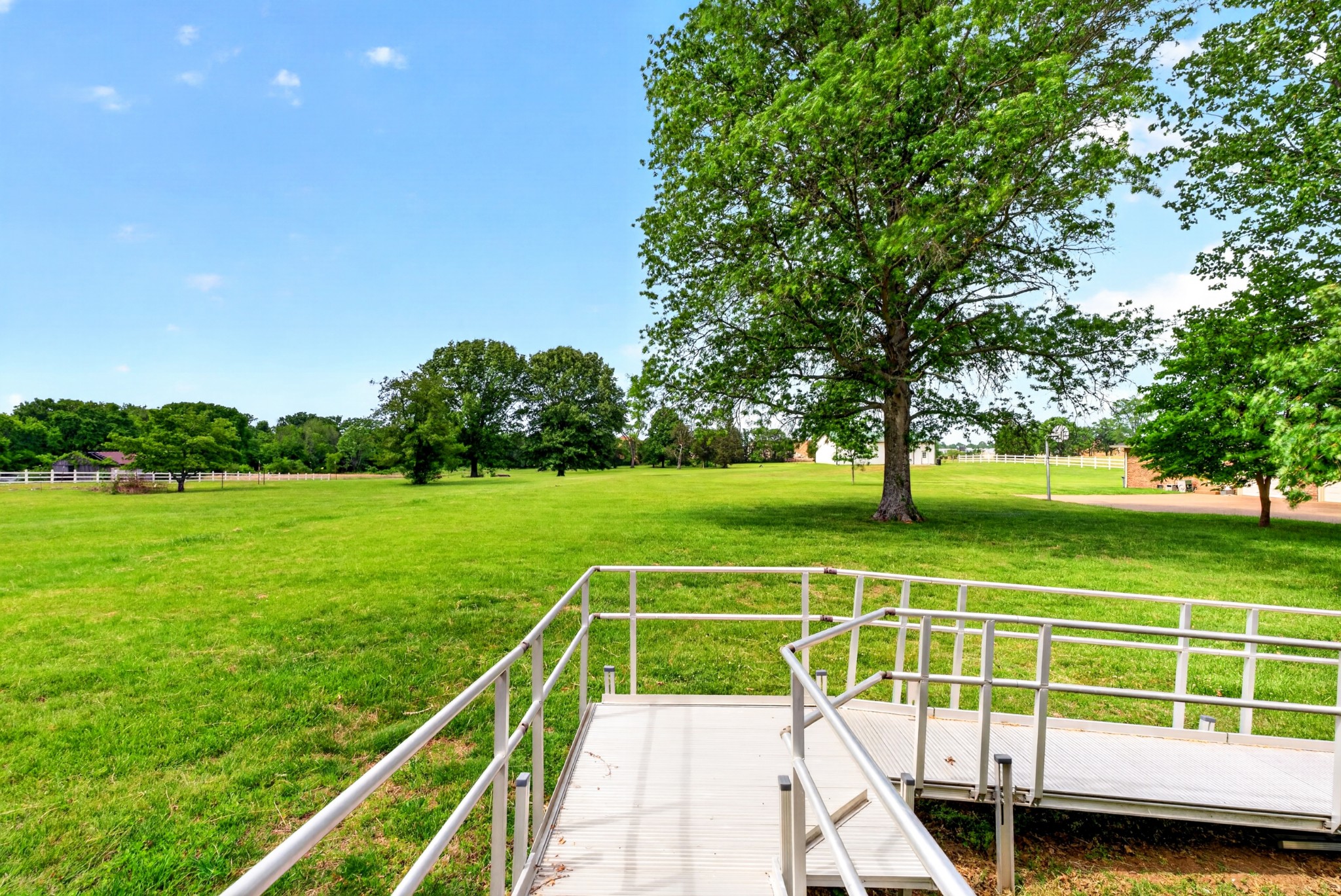 2250 Franklin Road Lebanon TN 37090