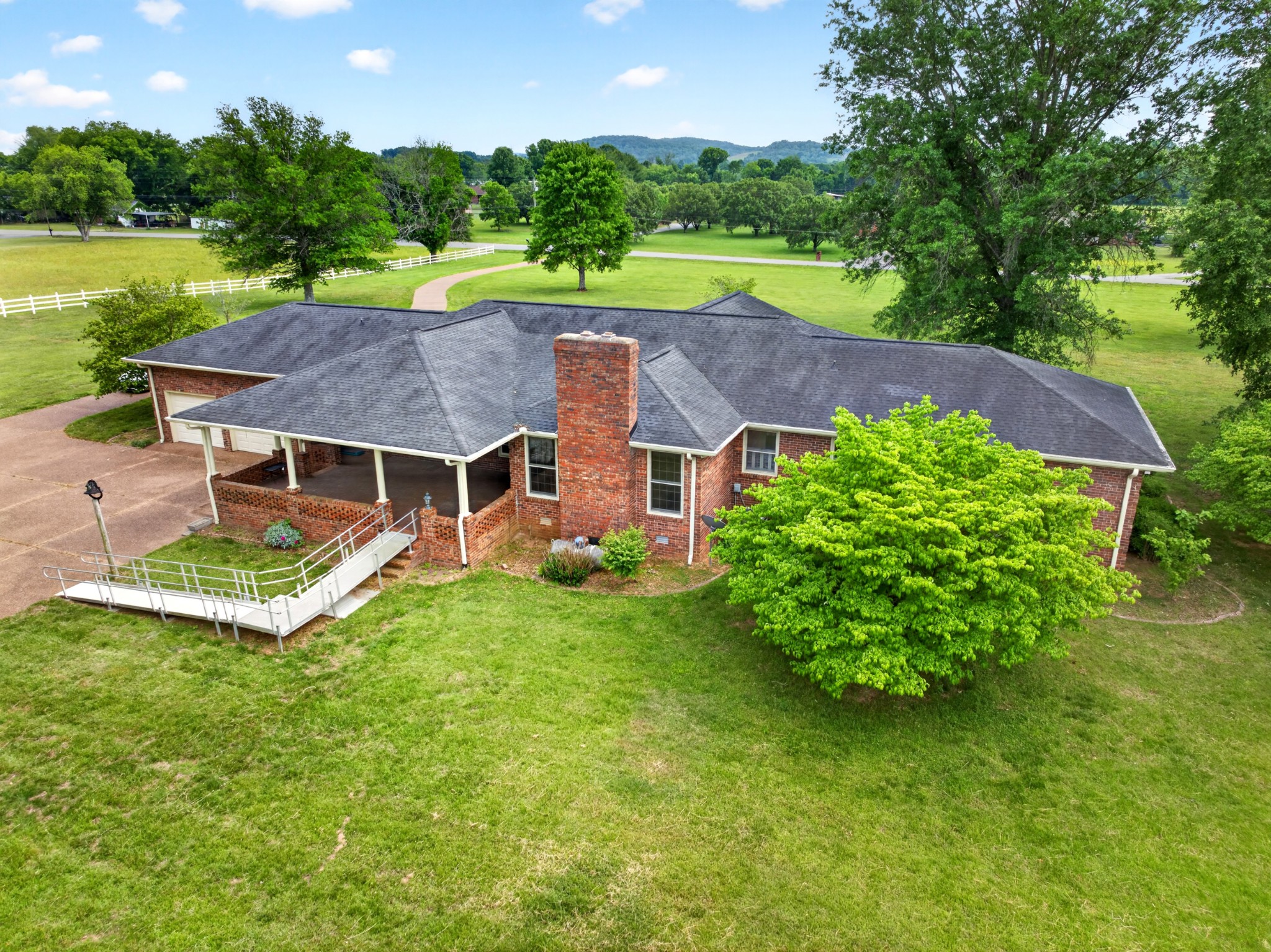 2250 Franklin Road Lebanon TN 37090