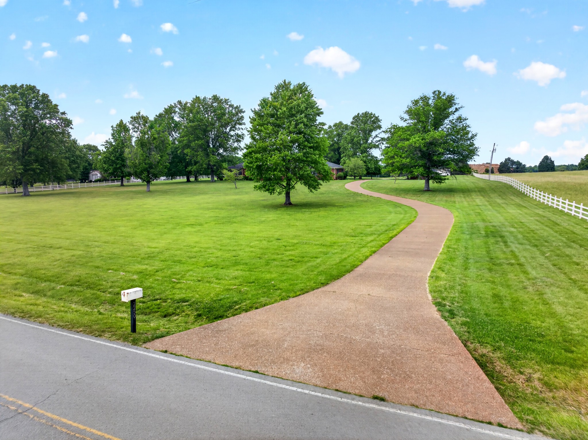 2250 Franklin Road Lebanon TN 37090