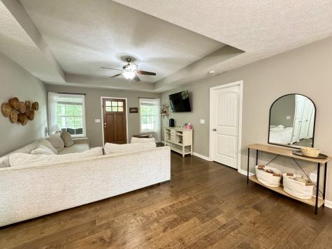 1119 Smiley Troutt Road Bethpage TN 37022