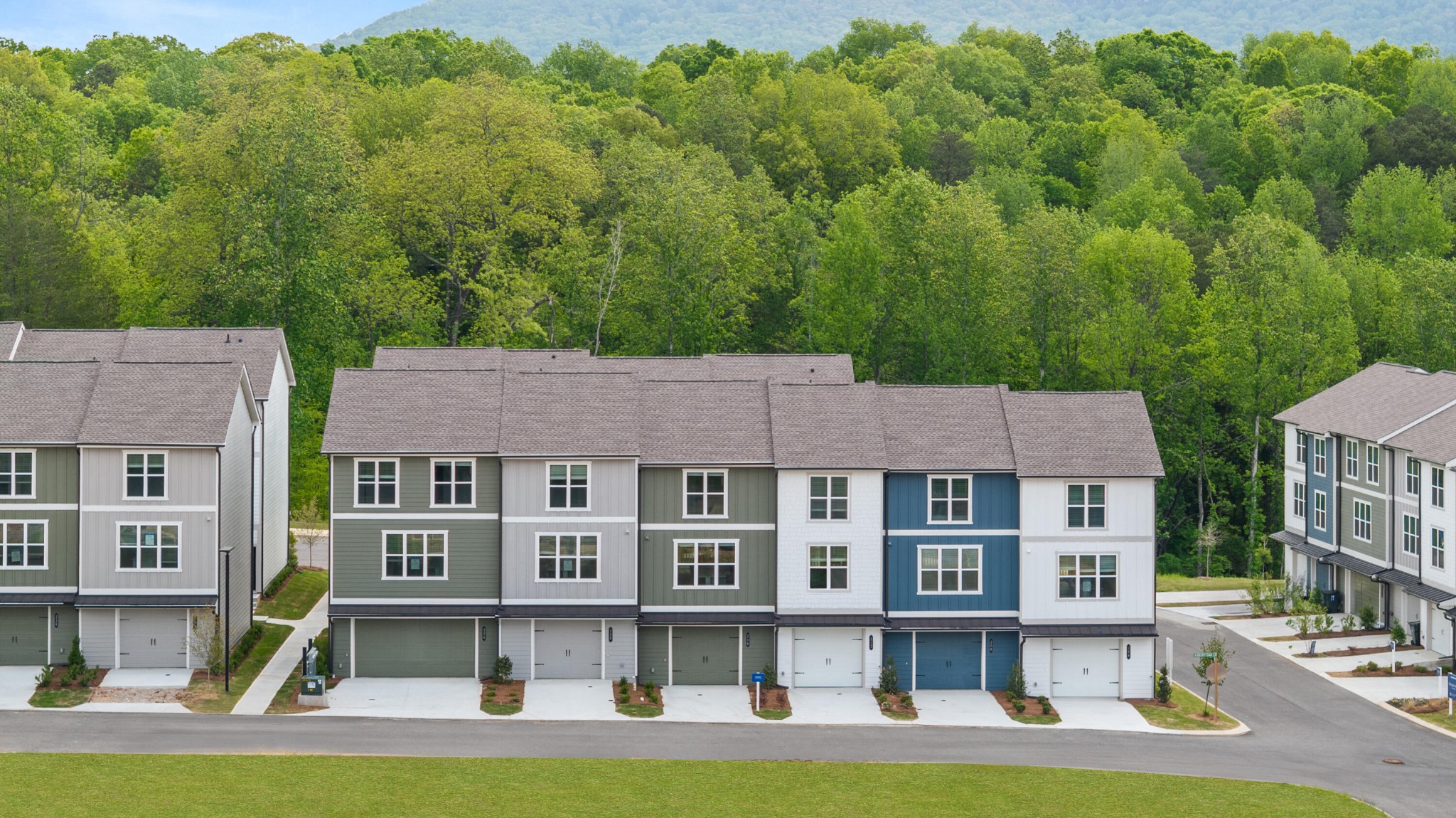 220 Asbury Oak Lane Chattanooga TN 37419