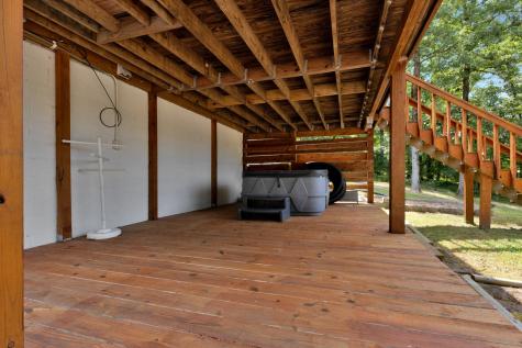 123 Lower Roans Creek Road Linden TN 37096