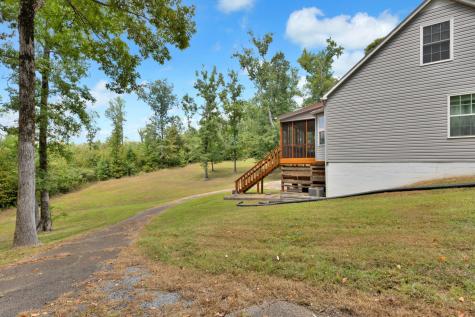123 Lower Roans Creek Road Linden TN 37096