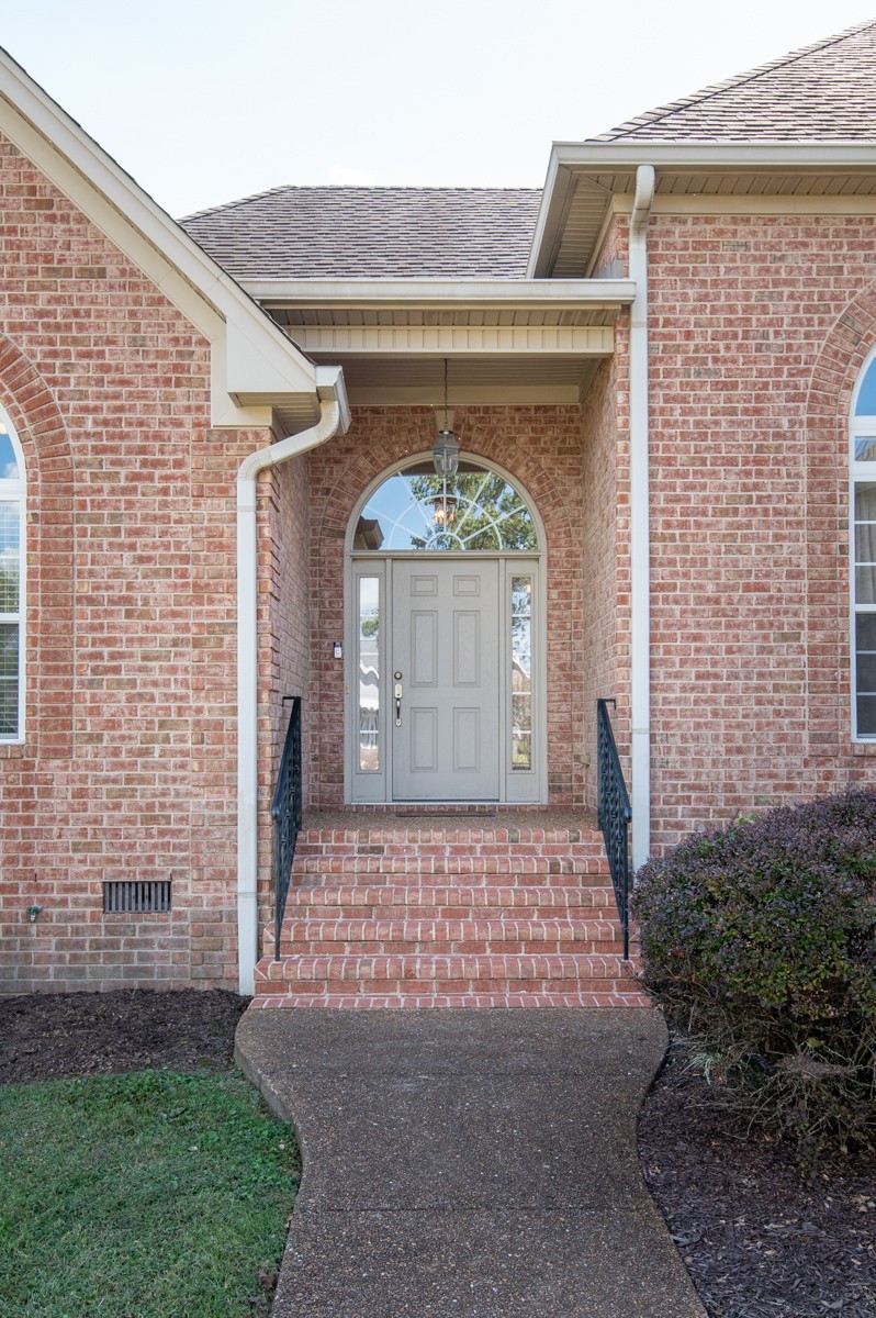 105 Robin Point Gallatin TN 37066