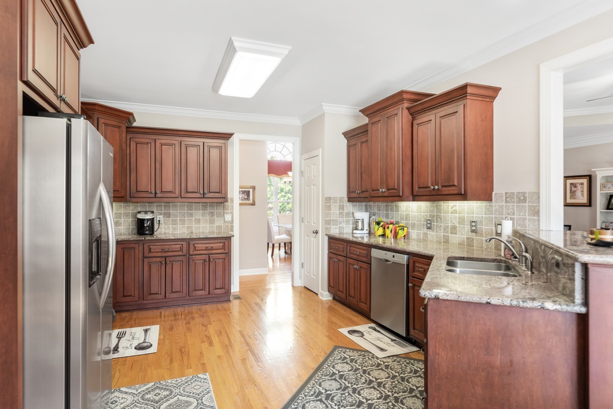 105 Robin Point Gallatin TN 37066