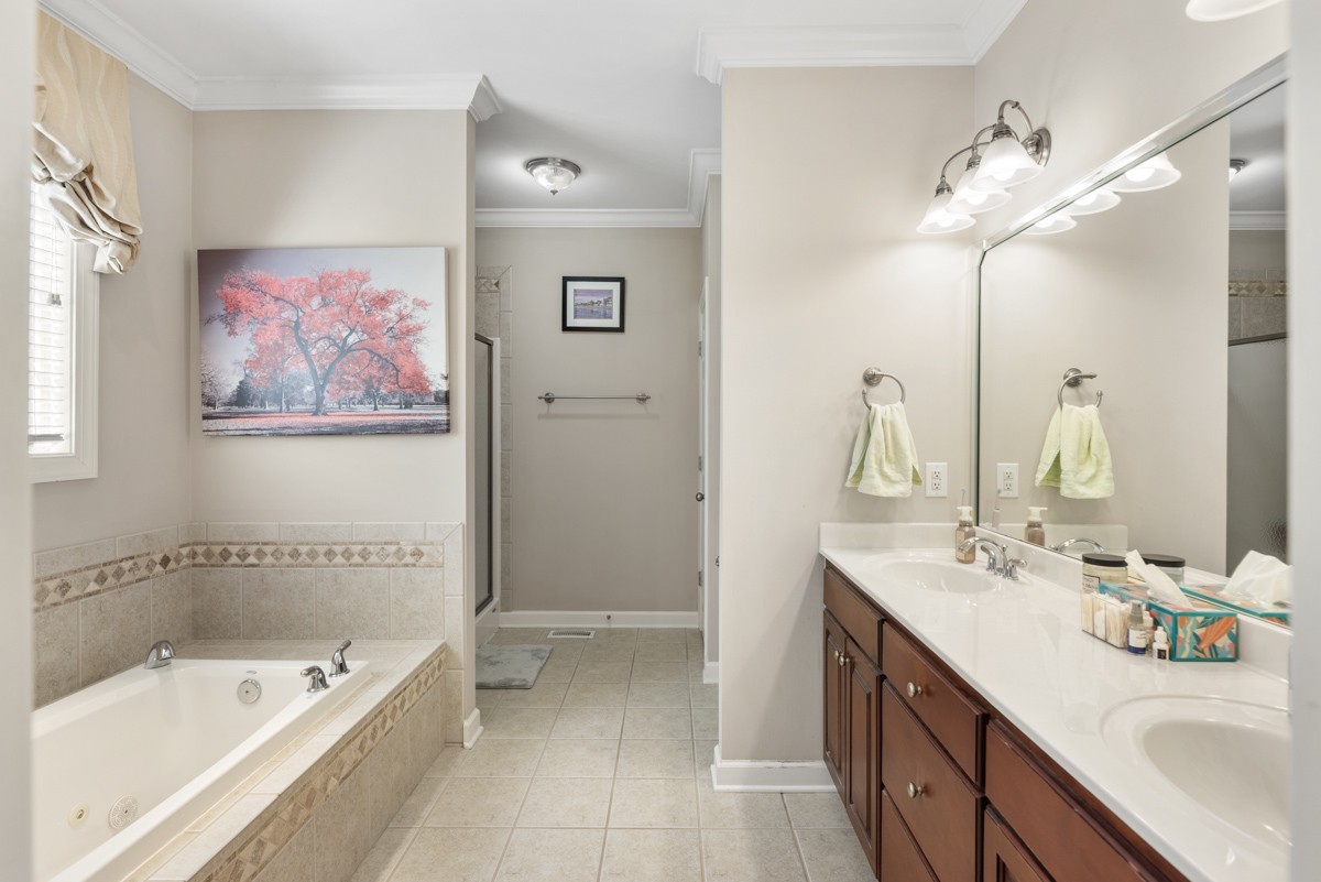 105 Robin Point Gallatin TN 37066