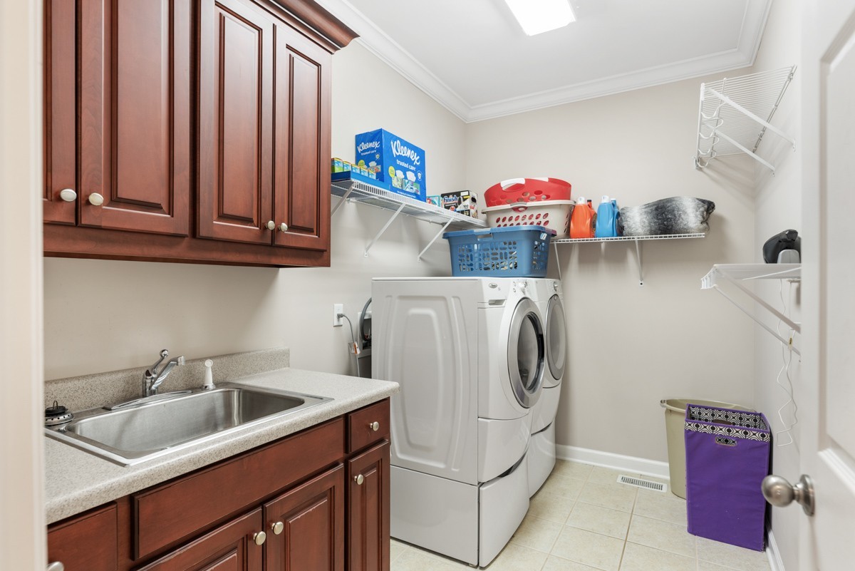 105 Robin Point Gallatin TN 37066