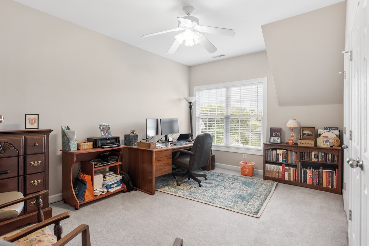 105 Robin Point Gallatin TN 37066
