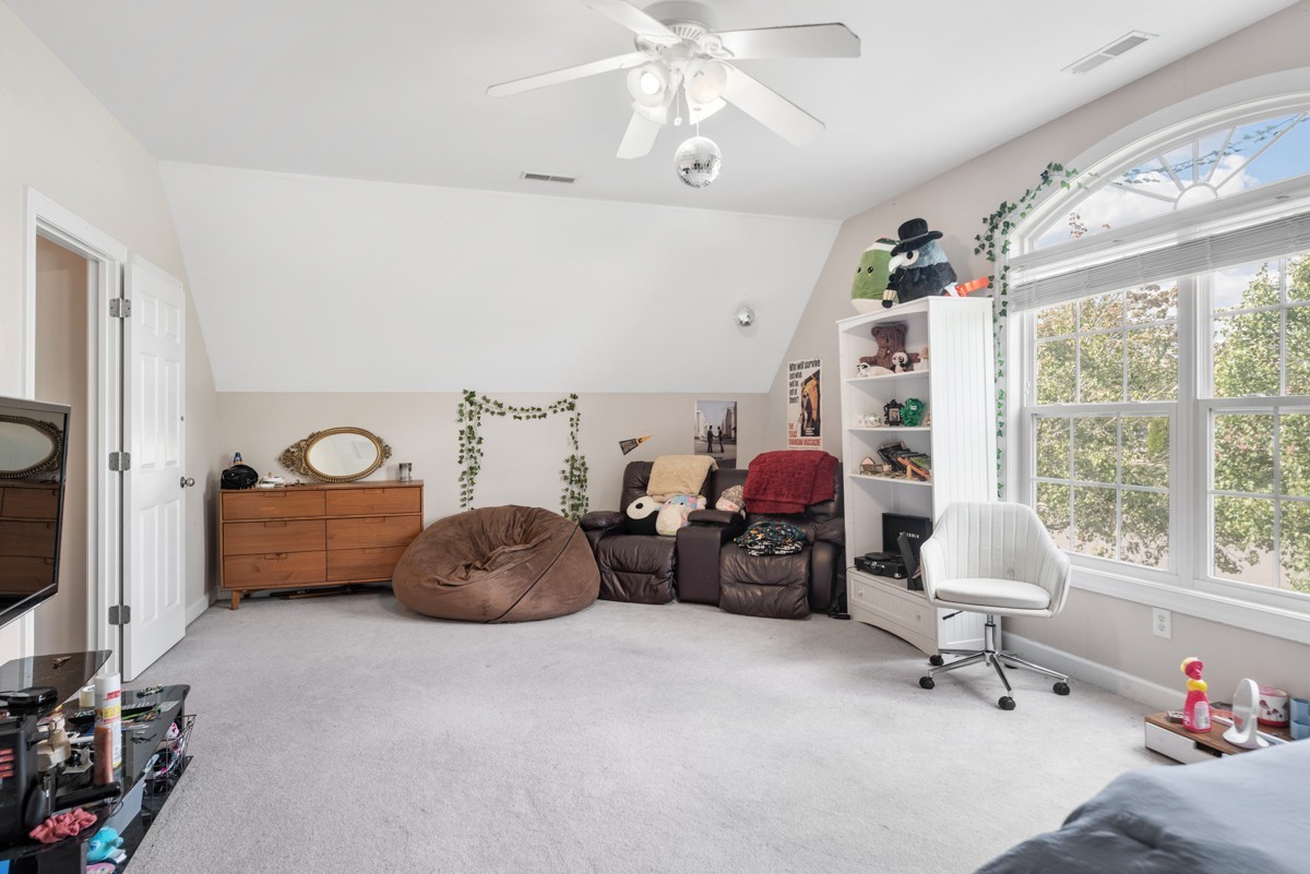 105 Robin Point Gallatin TN 37066