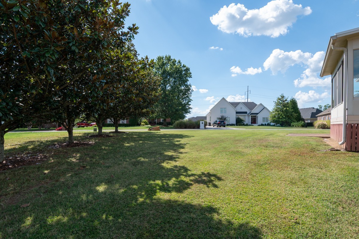 105 Robin Point Gallatin TN 37066