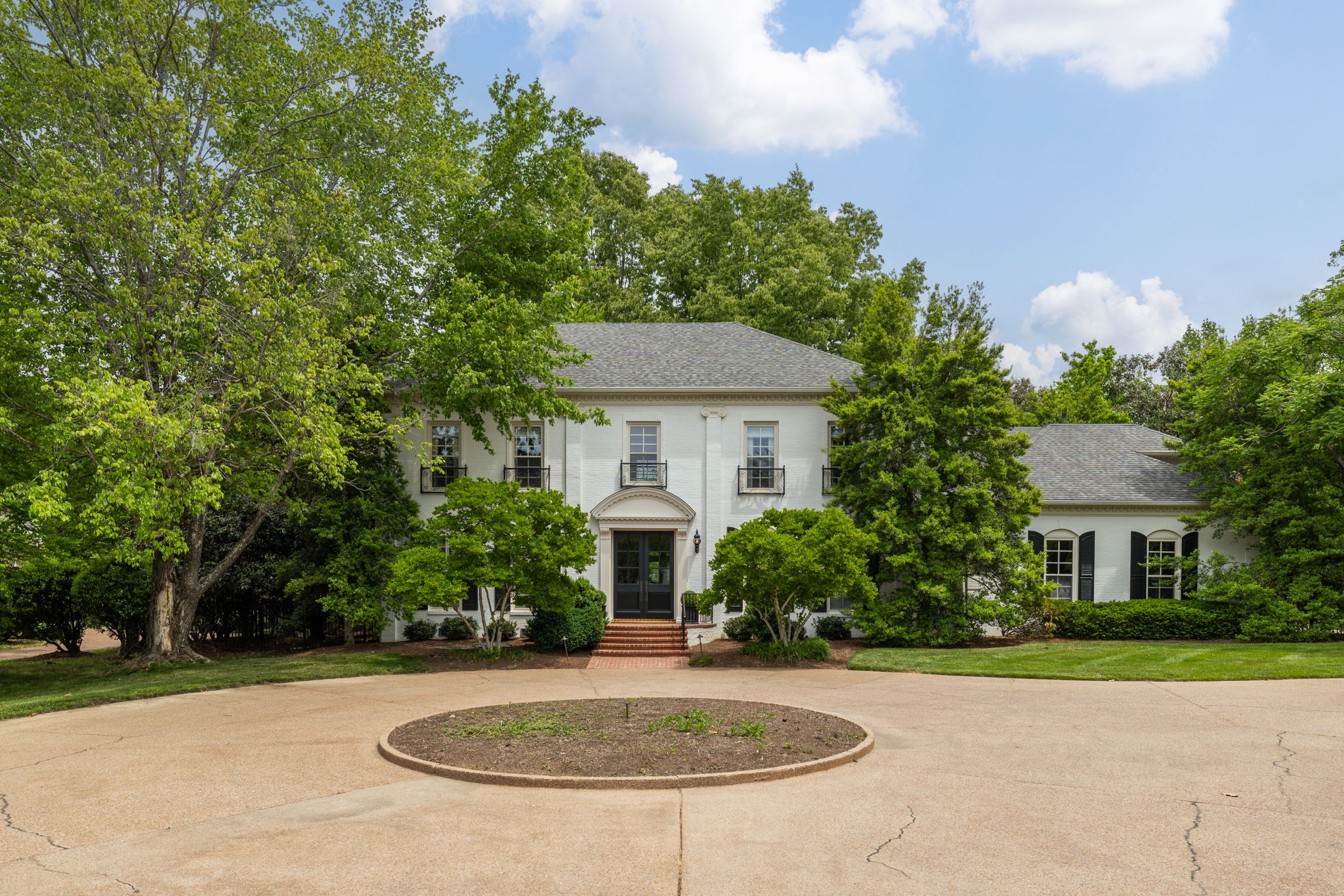 5 Castlewood Court Nashville TN 37215