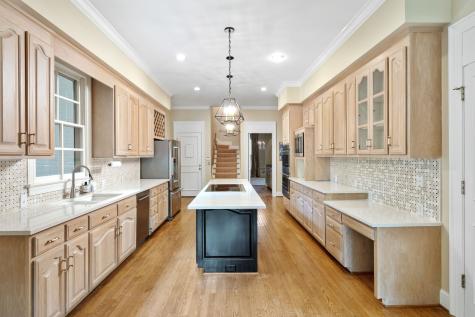 5 Castlewood Court Nashville TN 37215
