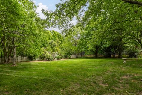 5 Castlewood Court Nashville TN 37215