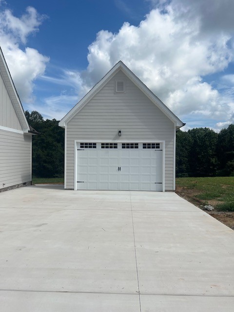 102 Summer Lake Court Winchester TN 37398