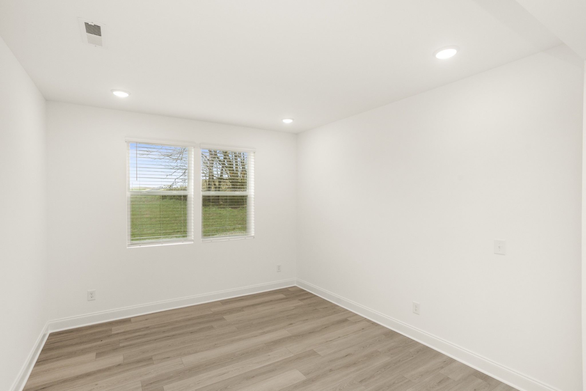 1547 Oak Springs Drive Columbia TN 38401