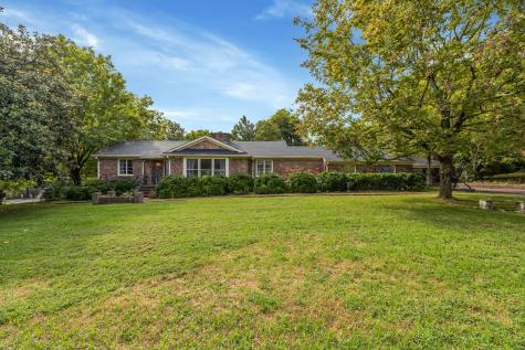 507 Oakwood Drive Columbia TN 38401